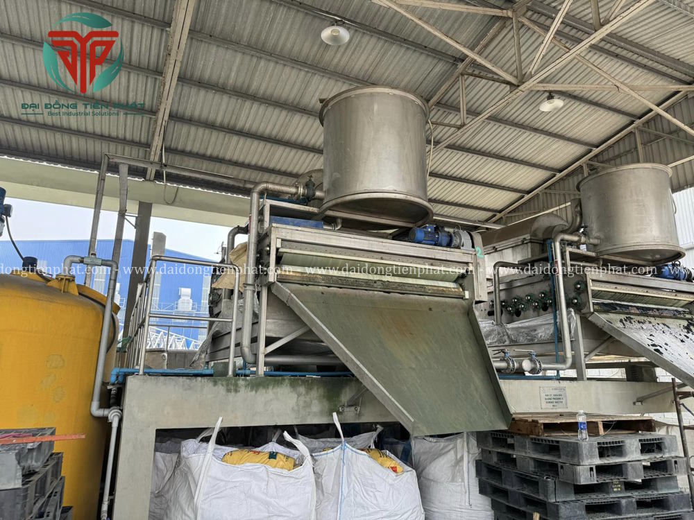 Máy ép bùn băng tải model DDTP-BFA50