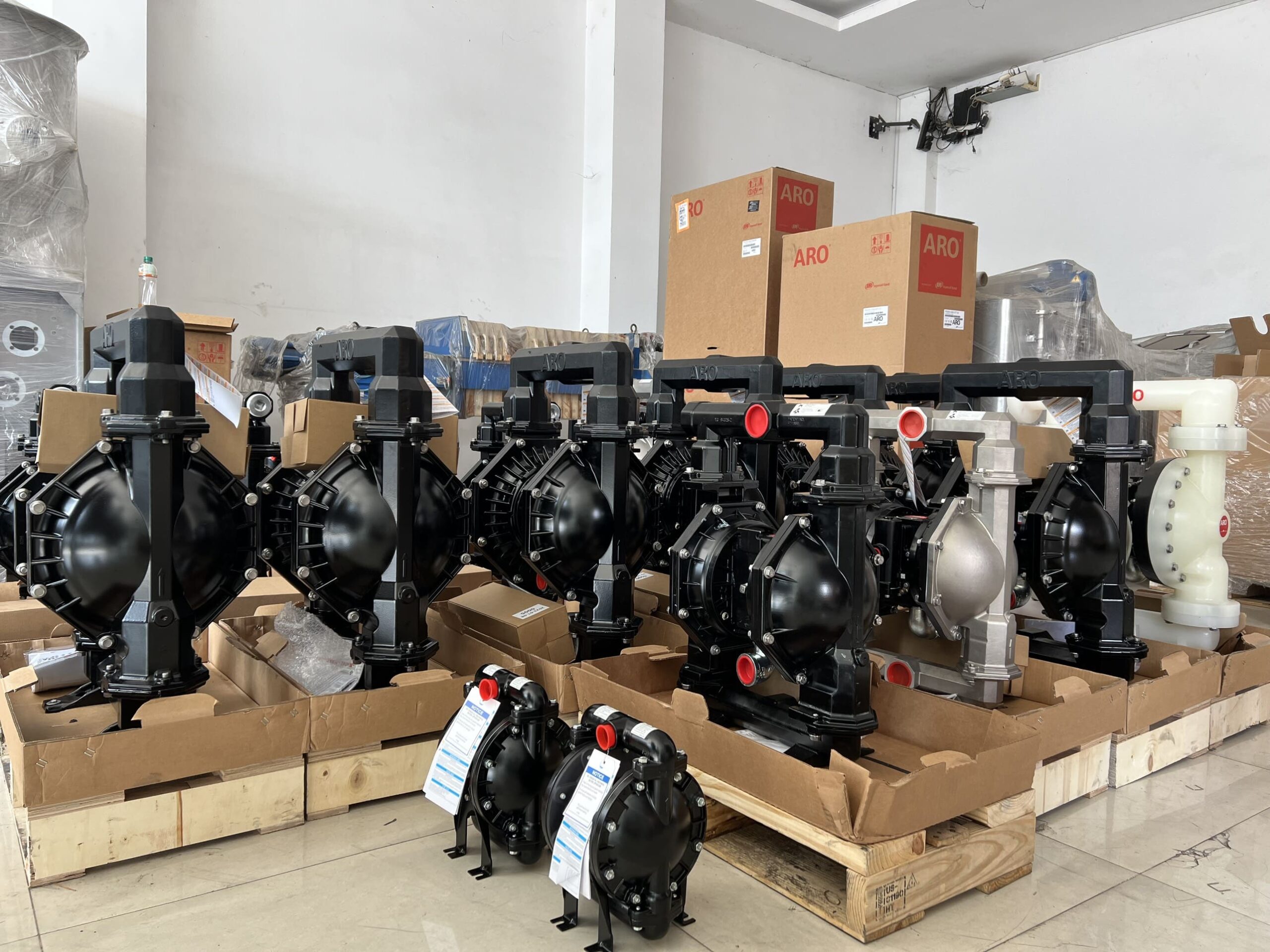 Bơm màng aro 1 inch