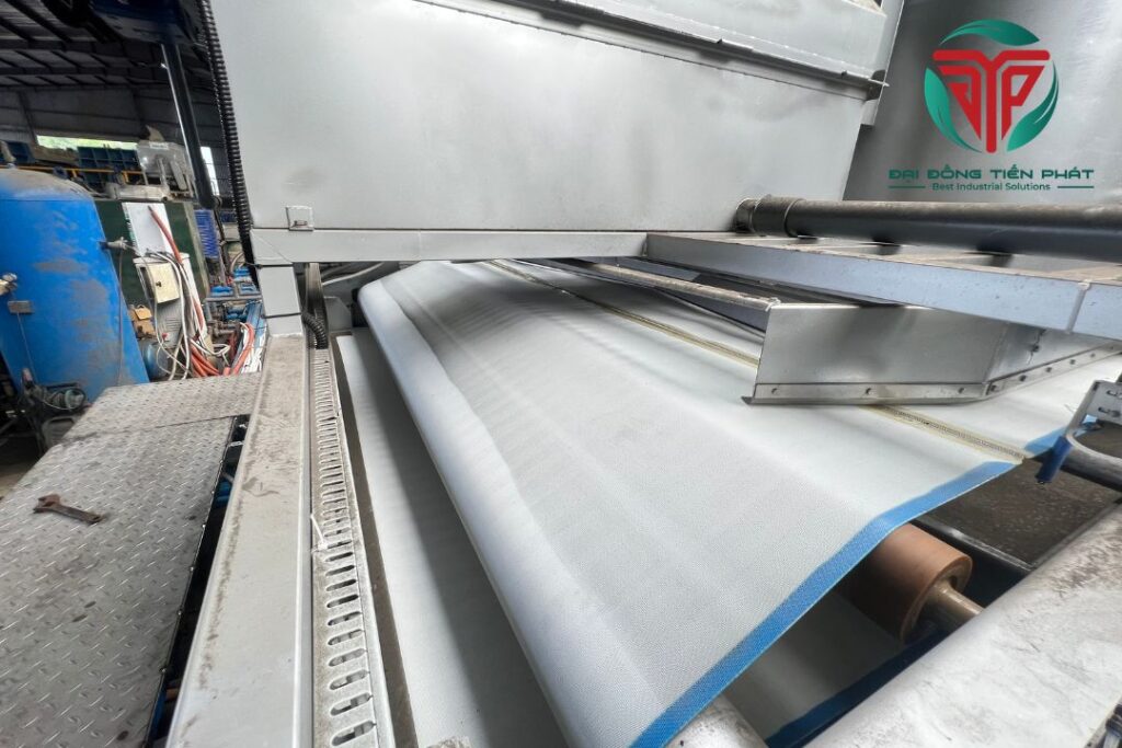 băng tải máy ép bùn 2000x2000 mm