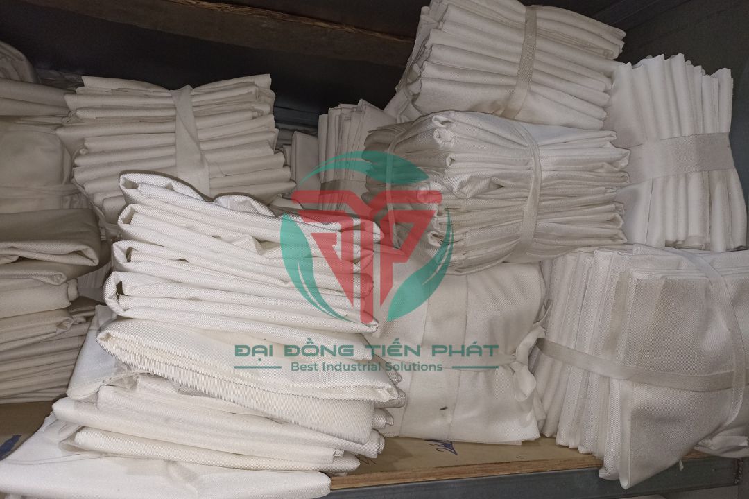 Vải lọc bùn khung bản 800×800 mm